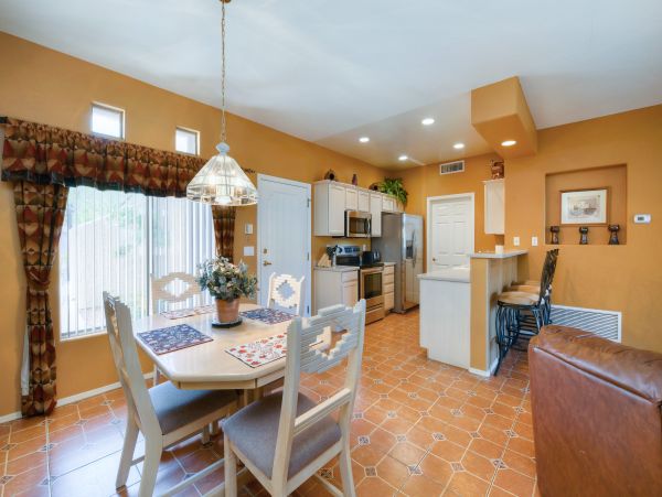Tucson Home 1025125