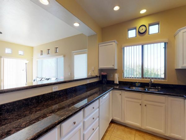 Tucson Home 1025129