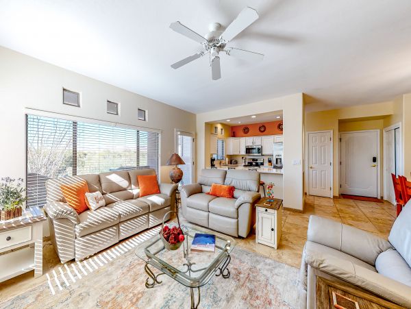 Tucson Home 1025130