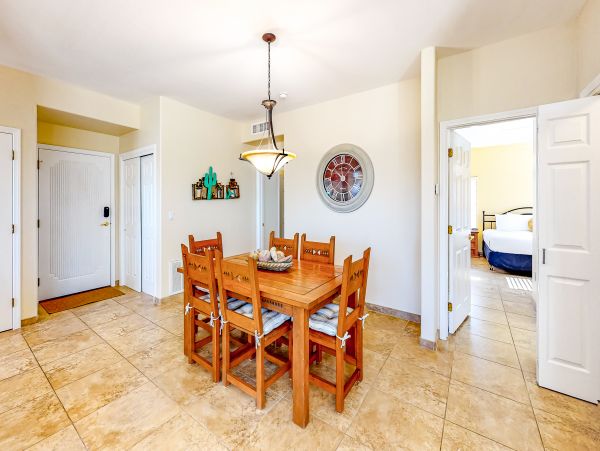 Tucson Home 1025130