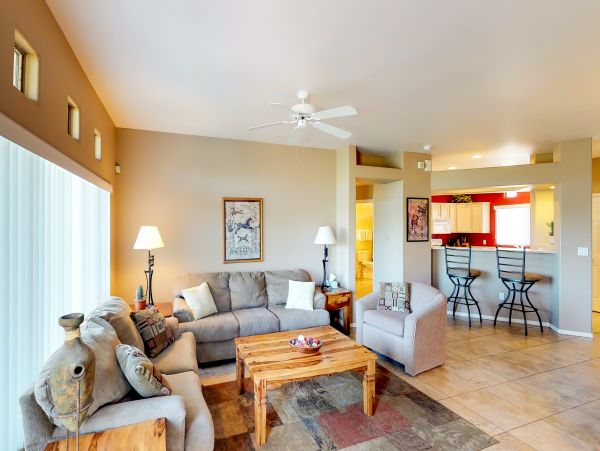 Tucson Home 1025132