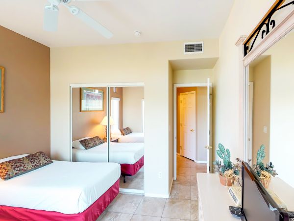 Tucson Home 1025132
