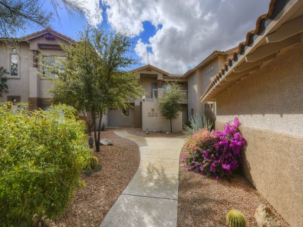 Tucson Home 1025133