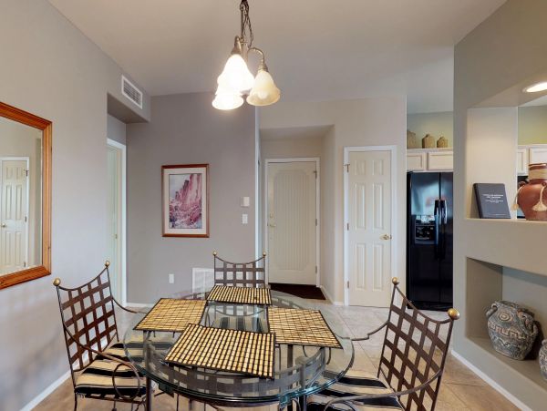 Tucson Home 1025134
