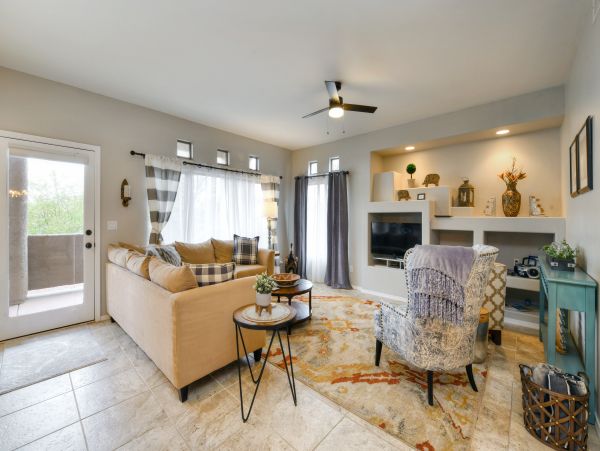 Tucson Home 1025136