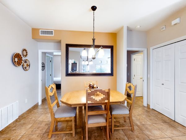 Tucson Home 1025139