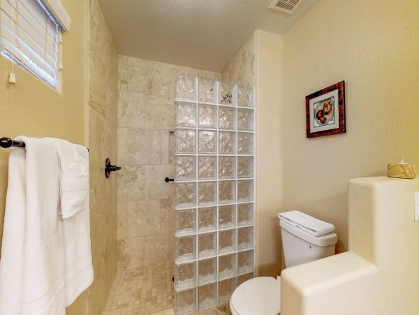 Tucson Home 1025139