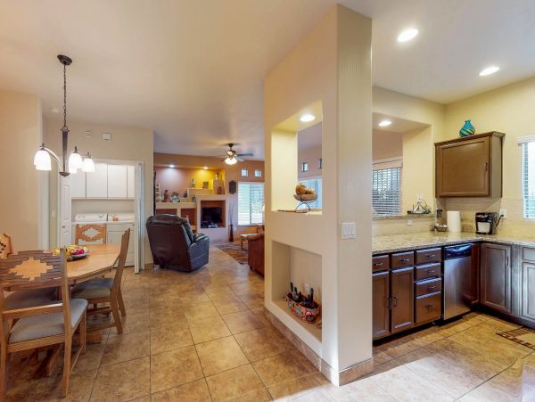 Tucson Home 1025139