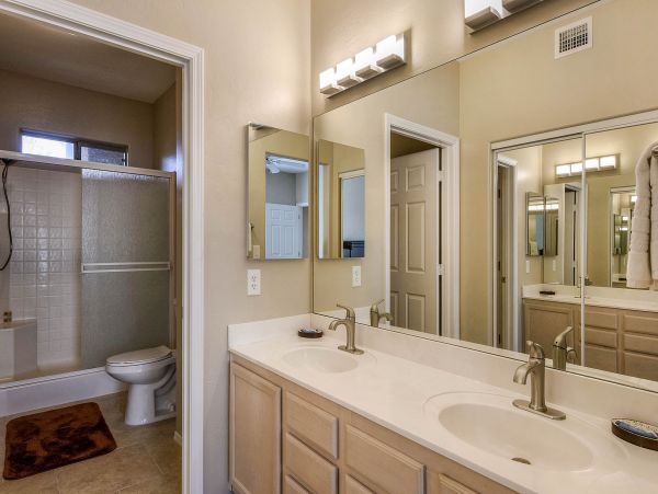 Tucson Home 1025142