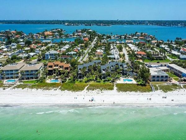 Gulf Views Belleair Vacation Condo Two Bedroom
