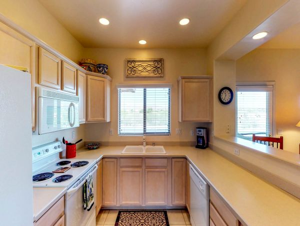 Tucson Home 1025146