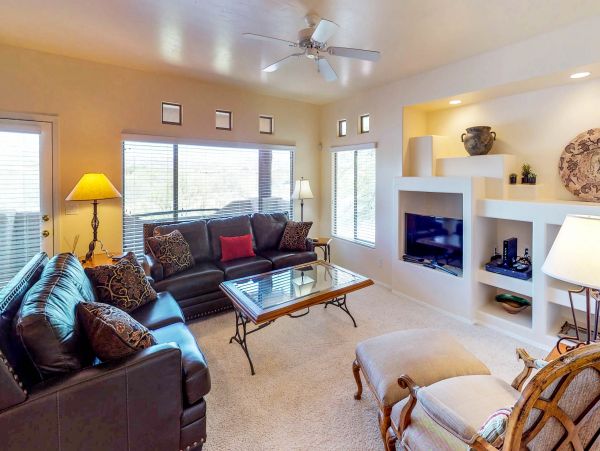 Tucson Home 1025146