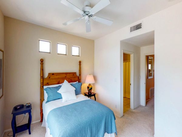 Tucson Home 1025146