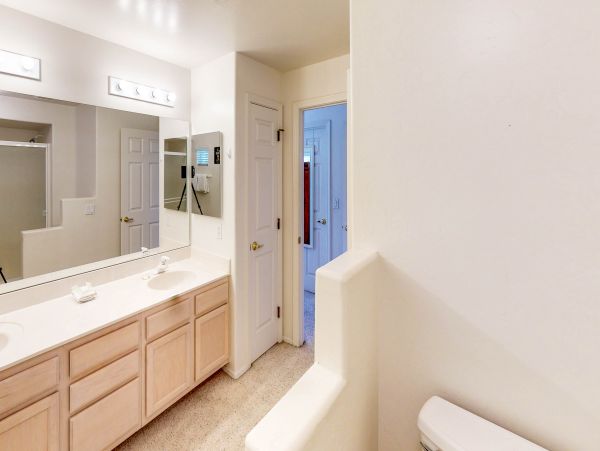 Tucson Home 1025146