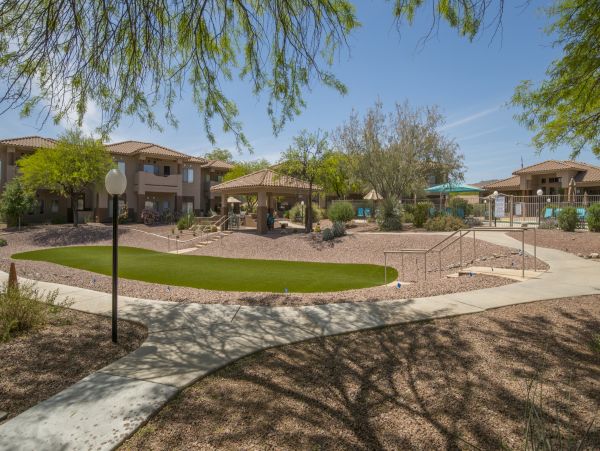 Tucson Home 1025146