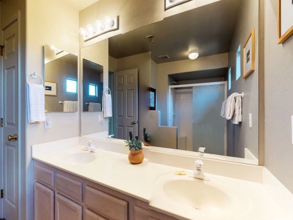 Tucson Home 1025147