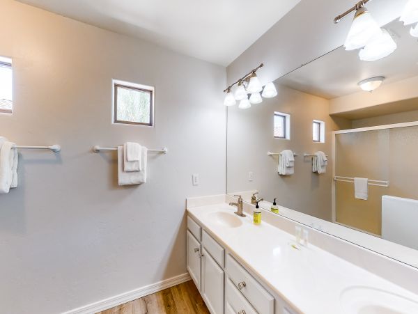 Tucson Home 1025150