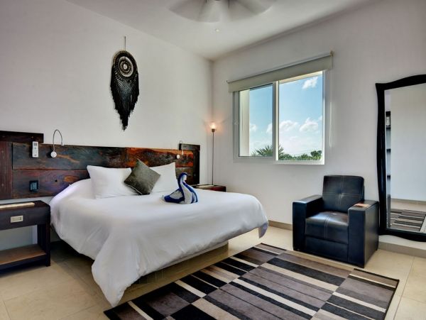 Oceanfront Riviera Maya Vacation Pool Villa Four Bedroom