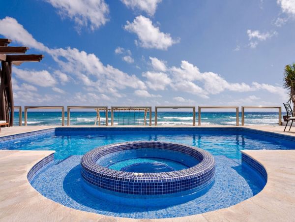 Oceanfront Riviera Maya Vacation Pool Villa Four Bedroom