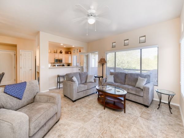 Tucson Home 1025157
