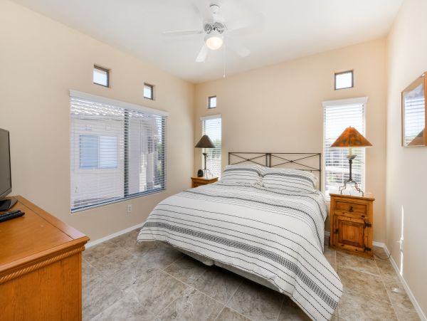 Tucson Home 1025157