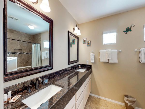 Tucson Home 1025158