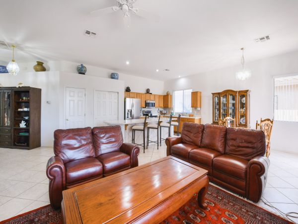 Tucson Home 1025161