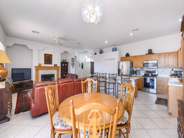 Tucson Home 1025161