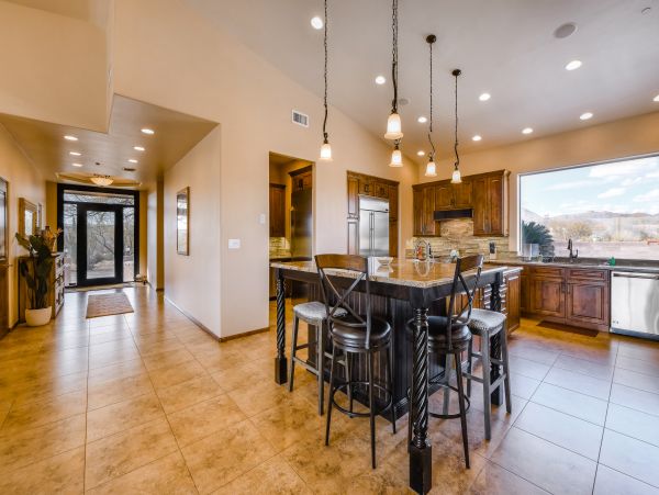 Tucson Home 1025162