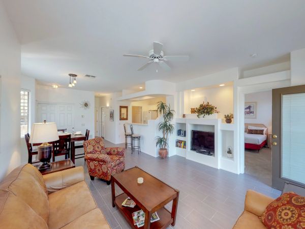 Tucson Home 1025163
