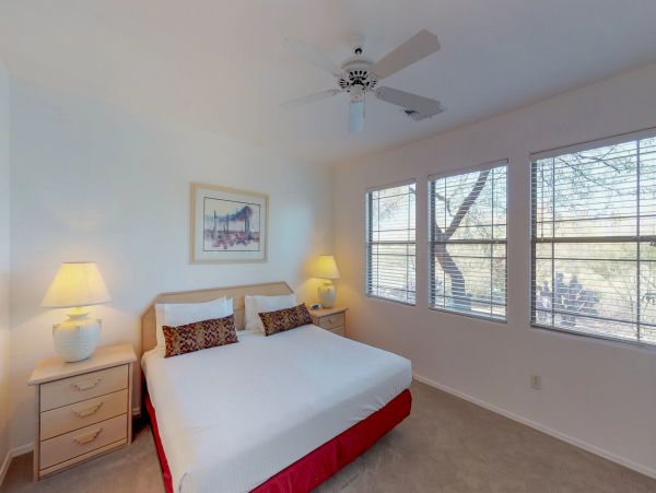 Tucson Home 1025163