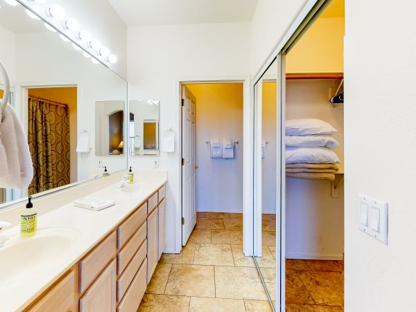 Tucson Home 1025164