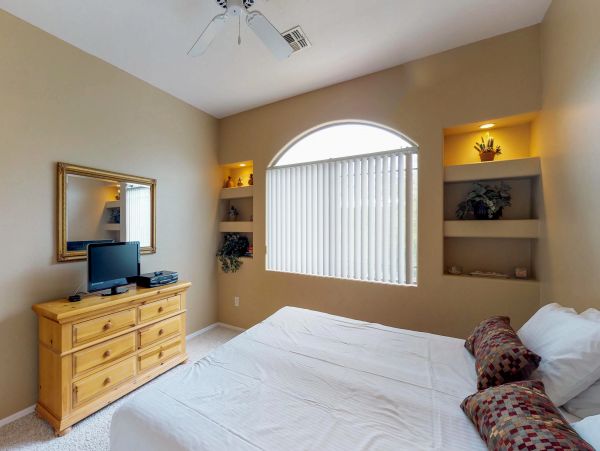 Tucson Home 1025166