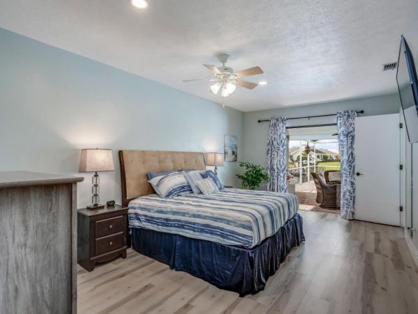 Lovely 3 Bedroom Home in Cape Coral with Pool & Dock