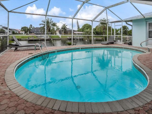 Lovely 3 Bedroom Home in Cape Coral with Pool & Dock