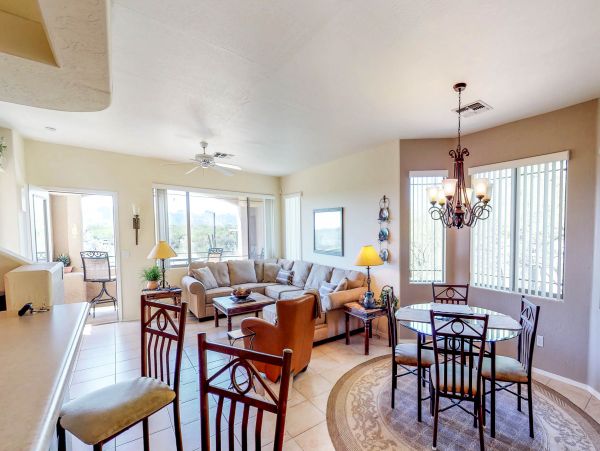 Tucson Home 1025171