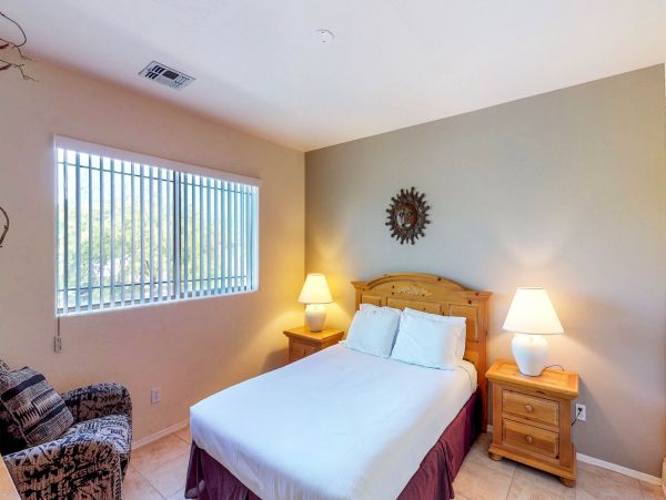 Tucson Home 1025171