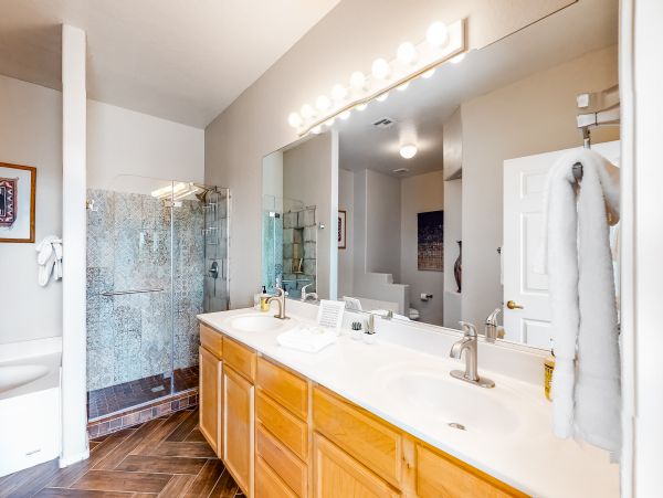Tucson Home 1025173