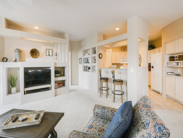 Tucson Home 1025175