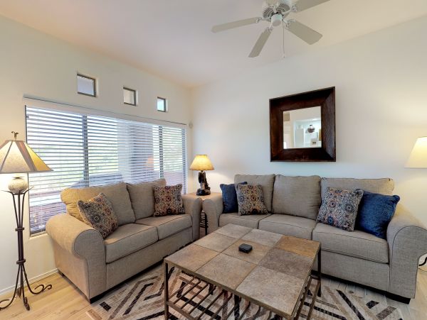 Tucson Home 1025177