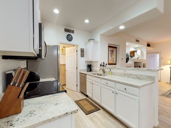 Tucson Home 1025177
