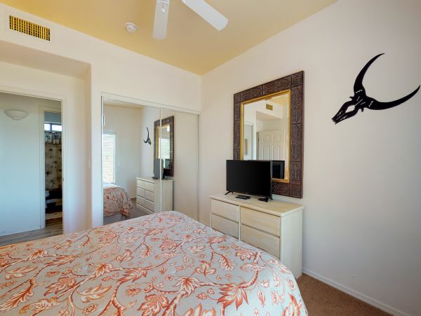 Tucson Home 1025177
