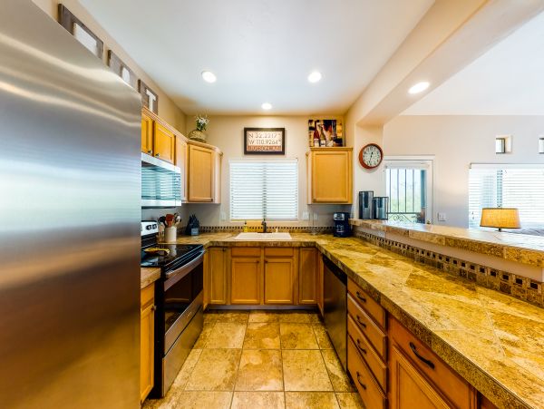 Tucson Home 1025178
