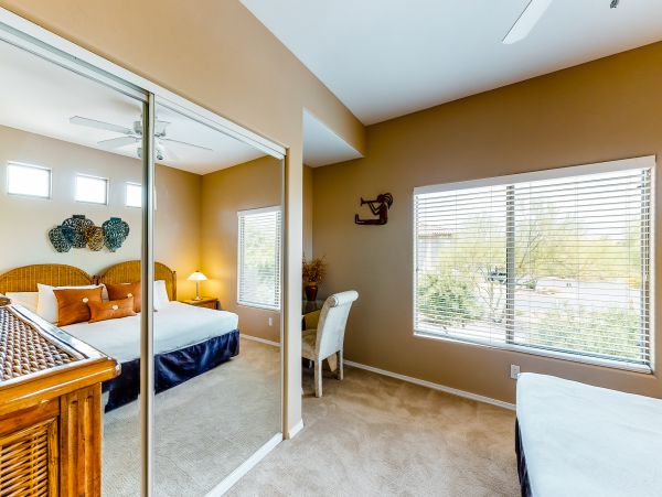 Tucson Home 1025178