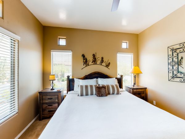 Tucson Home 1025178