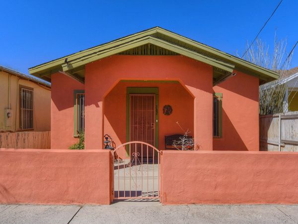 Tucson Home 1025180