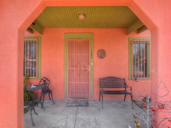 Tucson Home 1025180