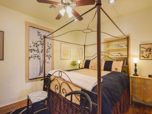 Tucson Home 1025181