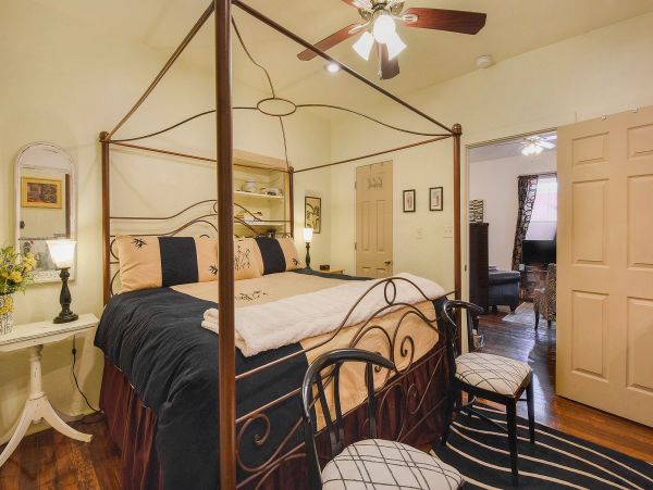 Tucson Home 1025181