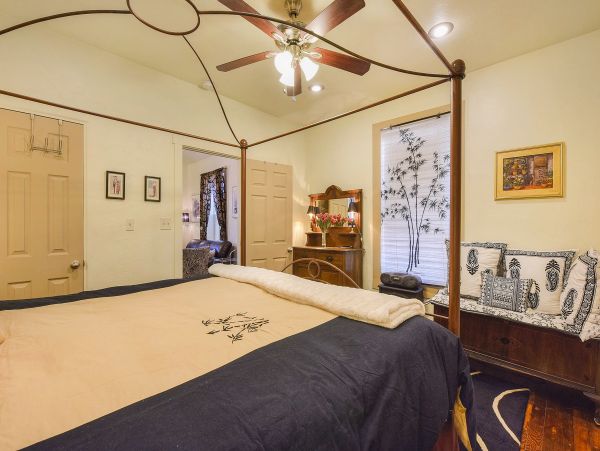 Tucson Home 1025181